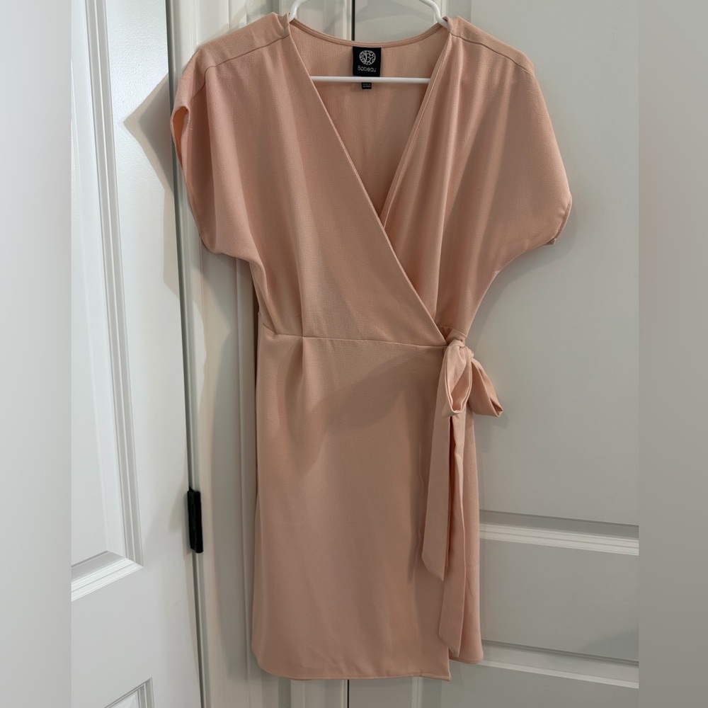 Bobeau Wrap Dress in Soft Peach